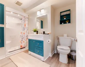 The Cozy Cove Studio - Image 2