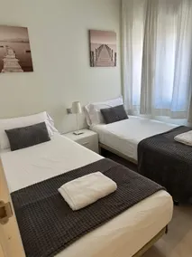 El Caïc, Can Quim Apartment, 2 superior bedrooms - Image 5