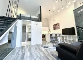 Yen's Boutique Apartment - Image 2