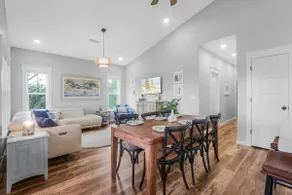 New! Sleeps 8 - Dog Friendly - Beach Club Access! - Image 5