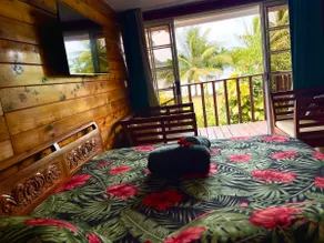 Maroe Bay Lodge - Image 5