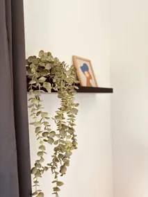 Netflix • Parking • Kitchen • Bathroom - Image 4