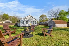 Near Downtown, 3 Bd 3 Ba, 2 EnSuite, Pet-Friendly - Image 5