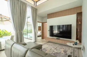 Mouana Songkhun New 4BR Pool Villa, Phuket Town 8min, Beach 5min, Gated Villa Community - Image 2