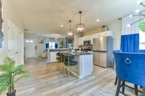Stylish & Comfy 4BR Family Retreat(Entire Home) - Image 2