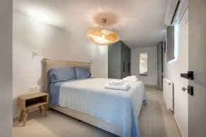 Voula center stylish apartment close to the beach - Image 2