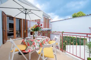Big House 180MQ+Terrace+3 Bedrooms+2 Bathrooms+AC - Image 2