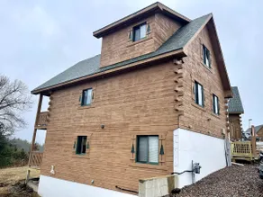 Group Getaway Near Jellystone • Sleeps 14 - Image 5
