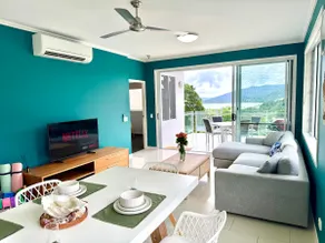 Blue Emerald Apartment “Beautiful Panoramic Views” - Image 2