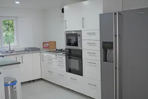 Zarius' Home • Elegant 2-bedroom apartment near Orly - Image 5