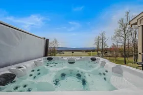 Heavenly View Luxury Artisan Lodge w/Outdoor Oasis - Image 5