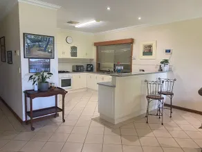Renmark Water's Edge - Image 4