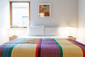 Cosy Downtown Apartment in a Prime Location - Image 3