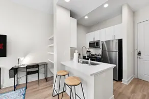 Studio-Deep Ellum-DART-Baylor-FreeParking W/D-252 - Image 4