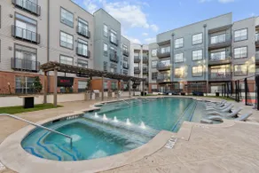 Studio-Deep Ellum-DART-Baylor-FreeParking W/D-252 - Image 3