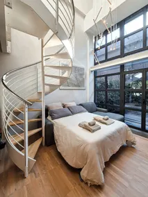 Modern loft, design & comfort - Image 4