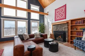 Alpine Chalet: HotTub, Theatre, Game Rm, Gym & Spa - Image 2