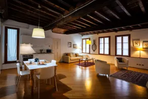 Dolce Vita - Charm and History in the Historic Center - Image 4
