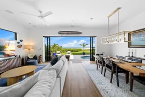 Oceanfront 4-bed Designer Villa with private pool - Image 4