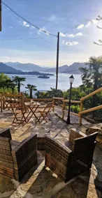 House Viola with terrace overlooking the lake - Image 2