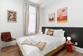 Mins to OSU & DWTN| 8-BR Spacious Home|Big Groups - Image 4