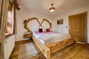 Holiday Home Edt - Image 5