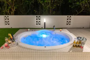 1-minute walk to Kouri Beach! 20-minute drive to JUNGLIA! Villa with beachside jacuzzi! - Image 2