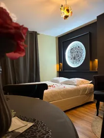 The Clair de Lune Suite: Your Unusual Experience - Image 2