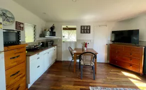 Farm stay @ the Hideaway Cottage - Image 4