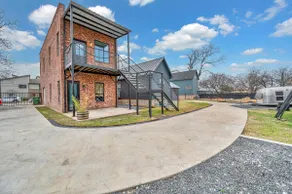 DogTrot Hotel Suite A - Image 2