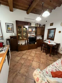 Detached villa in a quiet area - Image 5
