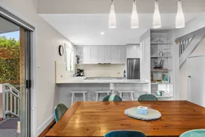 Cams Wharf Hideaway - Image 5