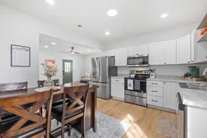 All NEW! Close to the interstate and downtown. - Image 2