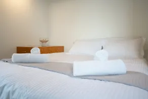 Athenian Riviera Seafront Residence - Image 4