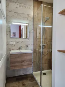 The Bright - 2 bedrooms / 2 bathrooms - 6 people - All comforts - Image 5