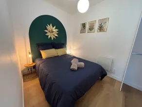 Midori * Beautiful Downtown Apartment * Calais - Image 5