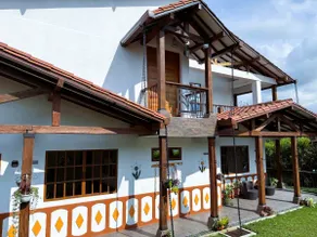 Exclusive Villa with Private Pool in the Coffee Region - Image 4