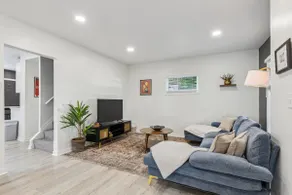 Stylish 3BR in Cleveland Hts | Close to Clinic, UH - Image 5