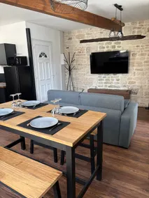 Apartment in the heart of the city - Image 2