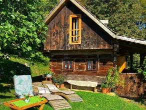House Bibi-Historic Cottage & Bath - Image 4