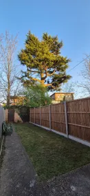 Family House for 6 Croxley Garden near H. Potter - Image 3