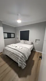 1 BR Deluxe in Adamstown Heights - Image 5