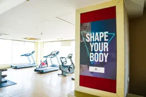 Near Airport, CC2 & New Town. With Pool and Gym - Image 4