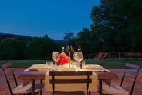 Dolce Vita in Tuscany: Your Dream Retreat - Image 4