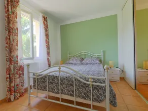 Family Villa – Green Provence & Pool - Image 4