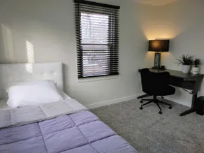 Comfy Hideaway in Merriam - Image 4