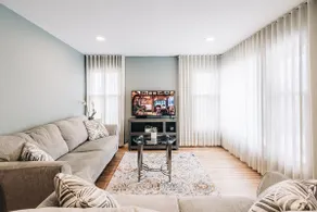 4BR Majestic Abode 4 miles to Airport & MOA - Image 2