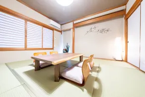 (An) Sauna, private rental accommodation near USJ, Expo venue/free parking/6 bedrooms/14 bedding/4 bathrooms - Image 3