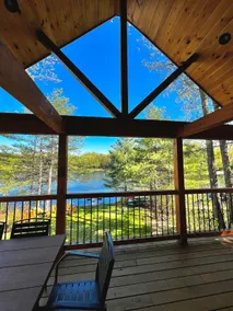 Modern Lakefront Cabin: Rustic Charm Meets Luxury - Image 4