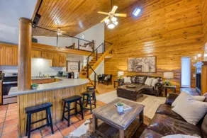 Bison Bluff Cabin 0.4 miles from Turner Falls - Image 2